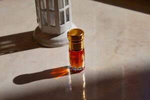 Scent Longevity Essential Oils: Boost Performance & Purity