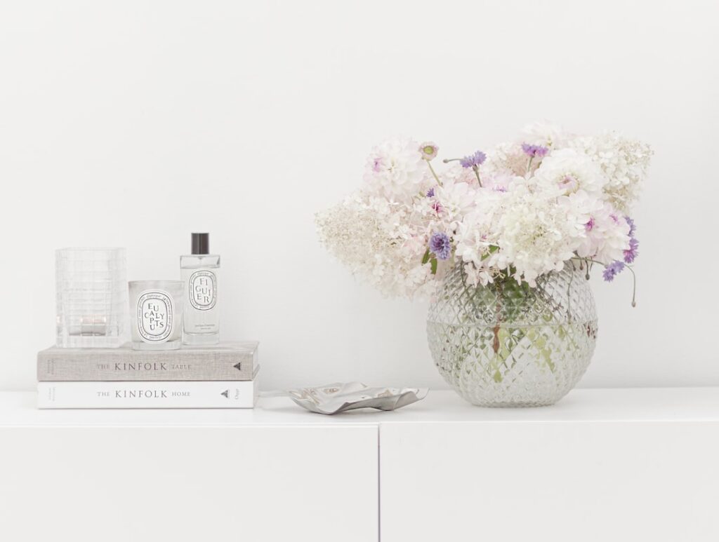Architecting Atmosphere: Luxury Scenting for Grand & Home - minimalist luxury interior scent diffuser