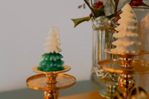 Elevating Holiday Scenting: Pure Essential Oil Blends