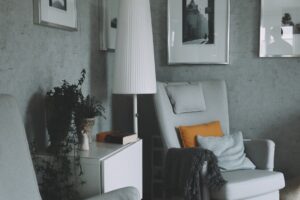 Elevating Summer Home Scenting: Refined Ambient Curation